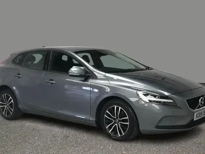 Used Volvo V40 Momentum 122 HP (89 kW) 2019 Grey Hatchback