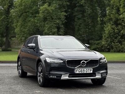 Used Volvo V90 CC Plus 190 HP (139 kW) 2019 Grey Estate