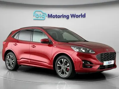 Usado Ford Kuga ST-Line 150 HP (110 kW) 2021 SUV