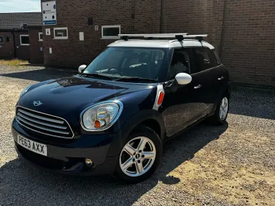 Used Mini Cooper 2013 Blue Hatchback