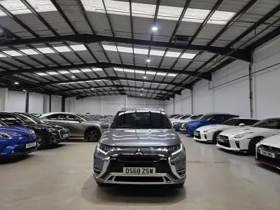 Used Mitsubishi Outlander P-HEV 2018 Grey SUV