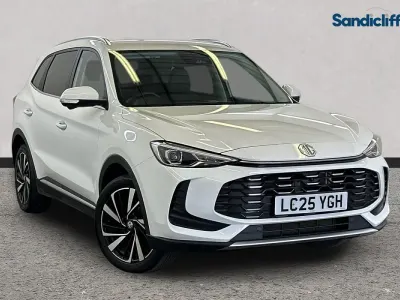 Used MG ZS Trophy 196 HP (144 kW) 2024 Solid  arctic white SUV