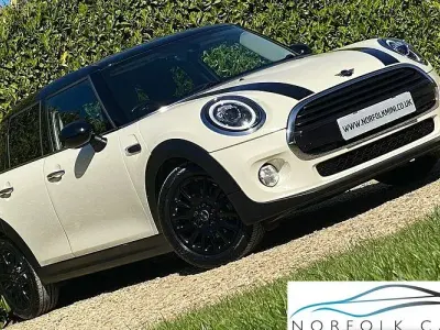 Usado Mini Cooper Hatch 136 HP (100 kW) 2018 Branco Citadino