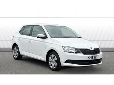 Used Skoda Fabia 60 HP (44 kW) 2018 White Hatchback