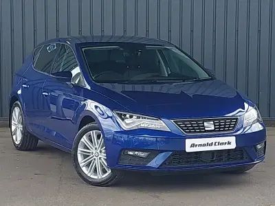 Begagnad Seat Leon XCELLENCE 150 HK (110 kW) 2020 Blå Halvkombi