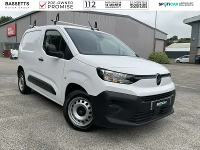 Used Citroën Berlingo 100 HP (73 kW) 2024 White MPV