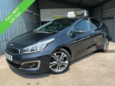 Used Kia Ceed 134 HP (98 kW) 2015 Black Hatchback