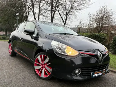 Used Renault Clio Dynamique 90 HP (66 kW) 2014 Black Hatchback