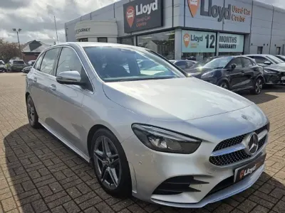 Begagnad Mercedes B200 AMG Line Premium 150 HK (110 kW) 2019 Minibuss