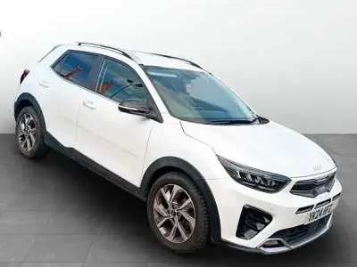 Used Kia Stonic GT-Line S 118 HP (86 kW) 2024 White SUV