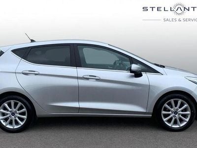 Used Ford Fiesta Titanium 94 HP (69 kW) 2020 Blue Hatchback