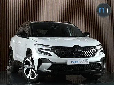 Used Renault Austral Techno Esprit Alpine 2024 White/black SUV