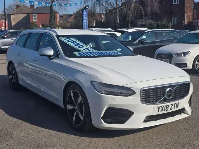 Używany Volvo V90 R-Design Pro 235 KM (172 kW) 2018 Biały Kombi