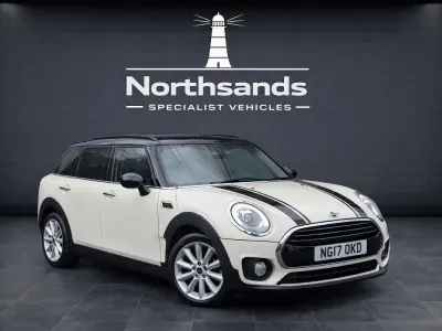 Used Mini Cooper Clubman 136 HP (100 kW) 2017 White Estate