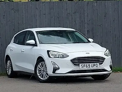 Used Ford Focus Titanium 125 HP (91 kW) 2019 White Hatchback
