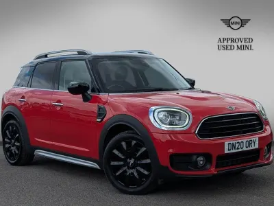 Used Mini Cooper Countryman Classic 136 HP (100 kW) 2020 Chili red SUV