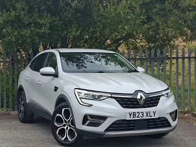 Used Renault Arkana Techno 142 HP (104 kW) 2023 White SUV