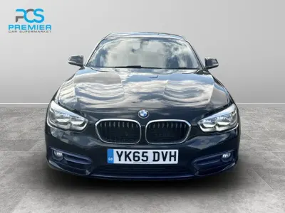 Used BMW 118 Sport Line 136 HP (100 kW) 2015 Black sapphire metallic paint Hatchback