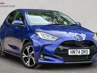 Used Toyota Yaris Design 116 HP (85 kW) 2024 Juniper blue Hatchback