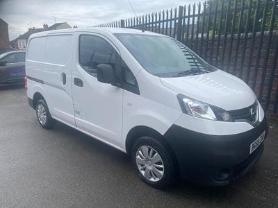 Używany Nissan NV200 Acenta 2018 Biały Minivan