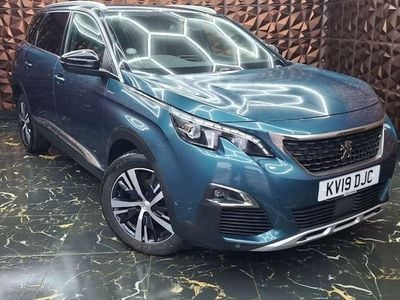 Used Peugeot 5008 GT-line 131 HP (96 kW) 2019 Green Estate
