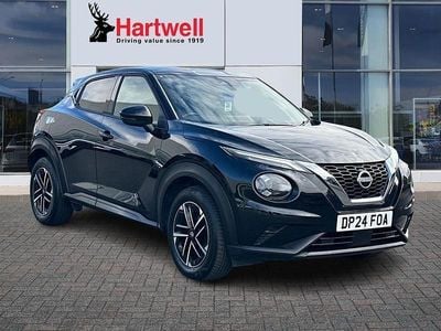 Black Used 2024 Nissan Juke N-Connecta SUV | £15,499 (Fair price)