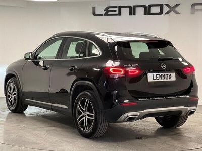 Mercedes GLA200