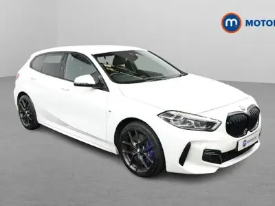 Used BMW 118 M Sport 136 HP (100 kW) 2023 White Hatchback