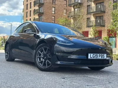 Używany Tesla Model 3