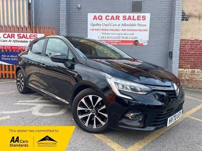 Black Used 2020 Renault Clio V Iconic Hatchback | £7,290