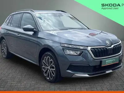 Usado Skoda 110 R SE Drive 81 CV (59 kW) 2021 Gris Familiar