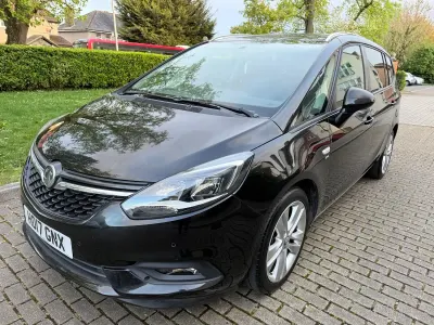 Used Vauxhall Zafira SRi 140 HP (102 kW) 2017 Black MPV