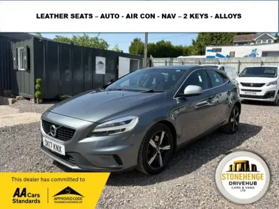 Used Volvo V40 R-Design 190 HP (139 kW) 2017 Grey Hatchback