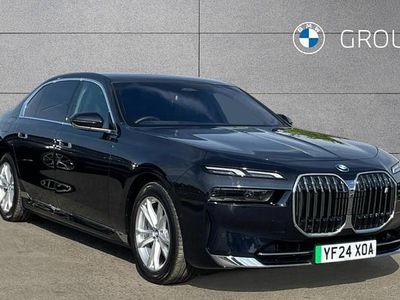 BMW i7