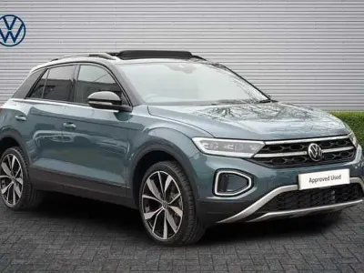 Used VW T-Roc Design 150 HP (110 kW) 2026 Blue SUV