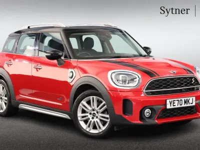 Begagnad Mini Cooper S Countryman Exclusive 219 HK (161 kW) 2020 Röd SUV