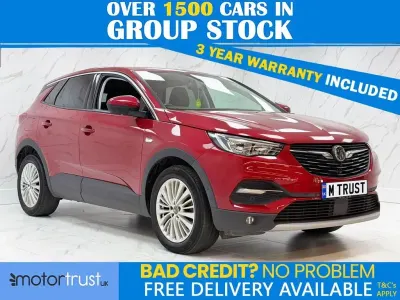 Used Vauxhall Grandland X S 120 HP (88 kW) 2018 Red SUV