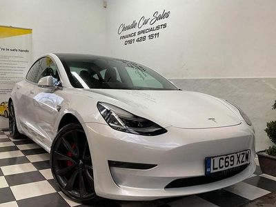Used 2019 Tesla Model 3 Performance Sedan | £19,995 (Expensive)