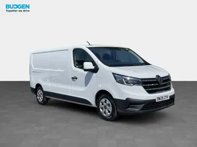 New Renault Trafic 2026 White MPV