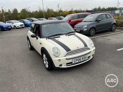 Używany Mini Cooper Hatch 2006 Biały Hatchback