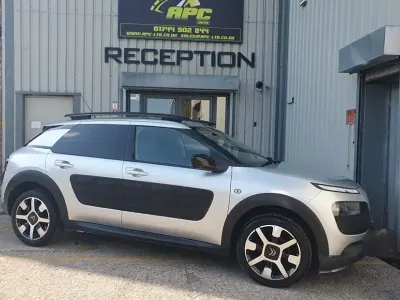 Used Citroën C4 Cactus Flair 82 HP (60 kW) 2015 Silver Hatchback