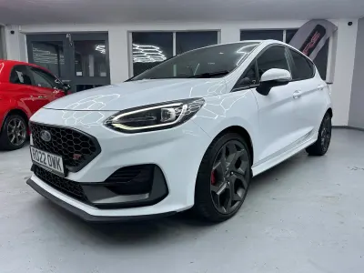 Used Ford Fiesta ST 200 HP (147 kW) 2022 White Hatchback