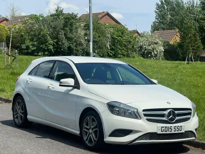 Used Mercedes A180 122 HP (89 kW) 2015 White Hatchback