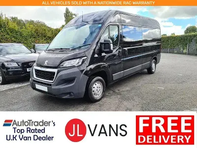 Used Peugeot Boxer 140 HP (102 kW) 2021 Grey Van