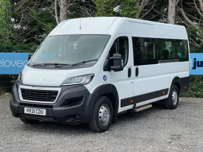 Used Peugeot Boxer S 140 HP (102 kW) 2021 White Van