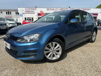 Used VW Golf VII SE 122 HP (89 kW) 2014 Blue Hatchback