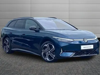 Used VW ID.7 GTX 250 kW (340 HP) 2026 Aquamarine blue with black roof Estate
