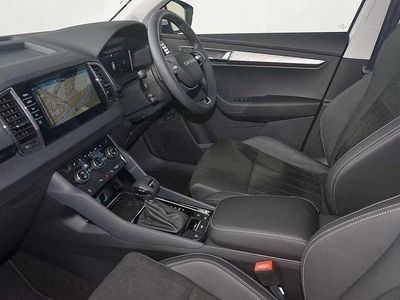 Used Skoda Karoq SE L 150 HP (110 kW) 2025 Moon white metallic SUV