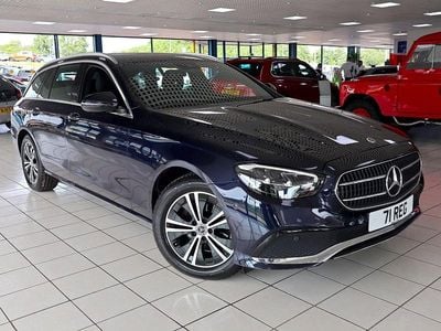 Used Mercedes E220 194 HP (142 kW) 2021 Blue Estate