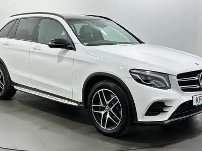 Used Mercedes GLC250 AMG 211 HP (155 kW) 2019 White SUV